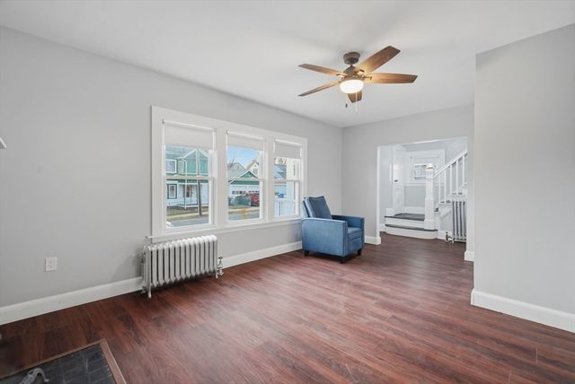 153 Bristol St, Springfield, MA 01109