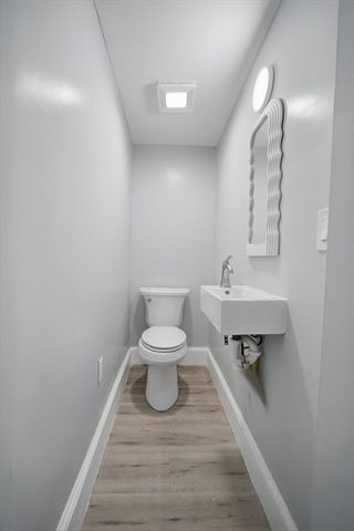 153 Bristol St, Springfield, MA 01109