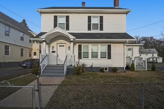 153 Bristol St, Springfield, MA 01109