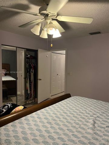 3212 S Anthony Cir S 3212, West Palm Beach, FL 33417