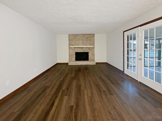 1110 Deerhaven Court, Miami Twp, OH 45140