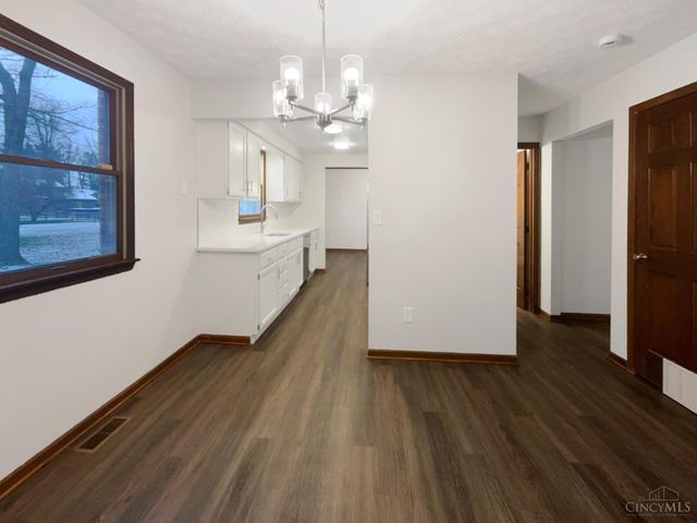 1110 Deerhaven Court, Miami Twp, OH 45140