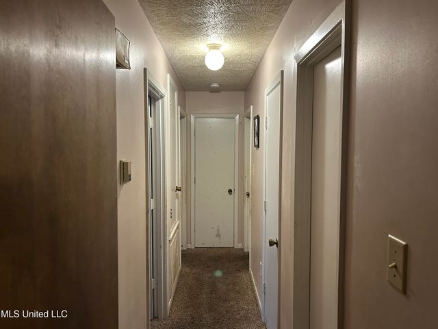 4223 Will O Wood Boulevard, Jackson, MS 39212