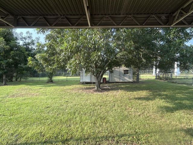 56 Clara St, Cowarts, AL 36321