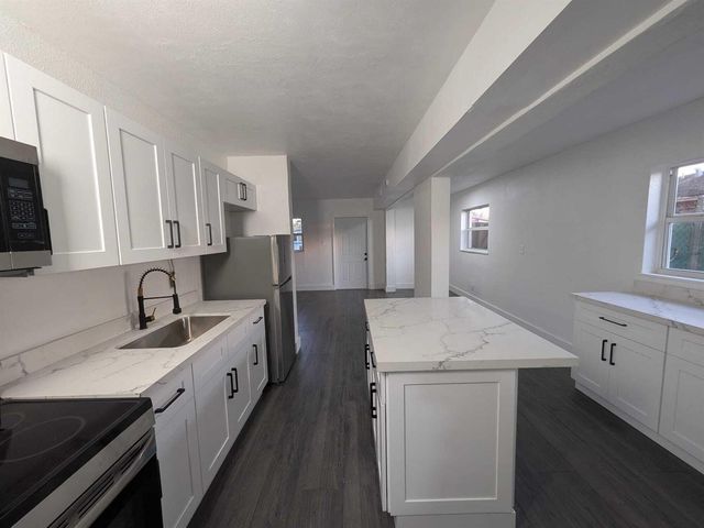 2861 NW 5th Street, Pompano Beach, FL 33069