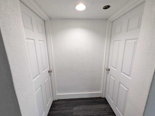 2861 NW 5th Street, Pompano Beach, FL 33069