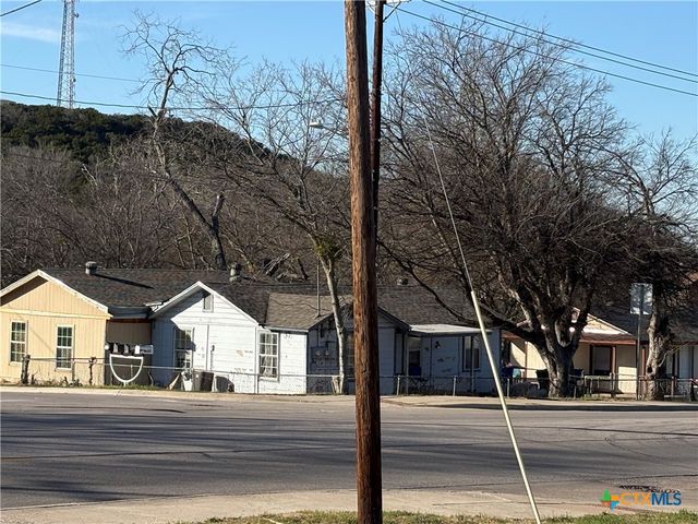 601 N 1st Street, Copperas Cove, TX 76522