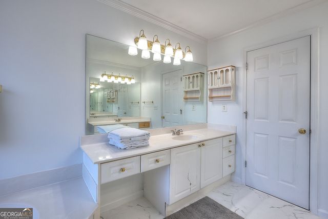 2265 Amberbrook Lane, Grayson, GA 30017