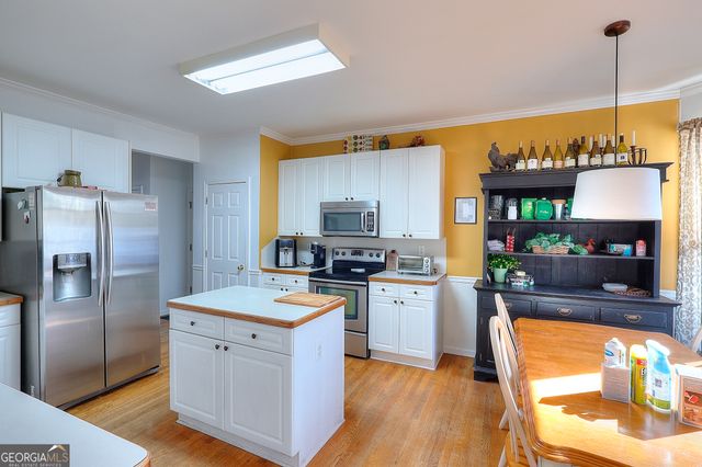 2265 Amberbrook Lane, Grayson, GA 30017