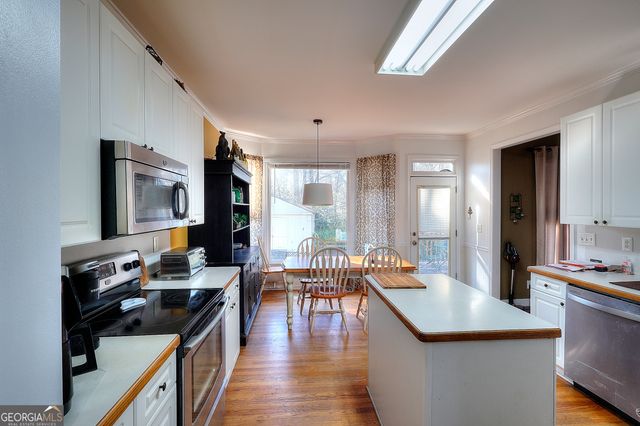 2265 Amberbrook Lane, Grayson, GA 30017