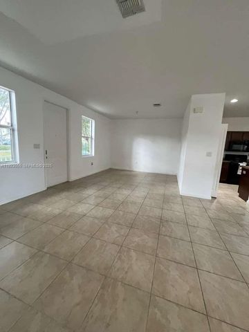 11665 SW 244th St 116, Homestead, FL 33032