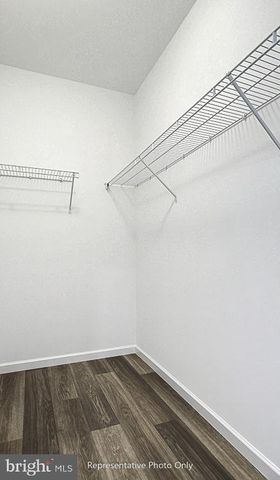 7839 OAK BROOK DR, Harrisburg, PA 17112