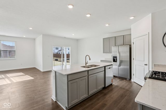 6313 Flag Stop Drive, Whitestown, IN 46075