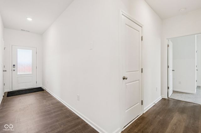 6313 Flag Stop Drive, Whitestown, IN 46075