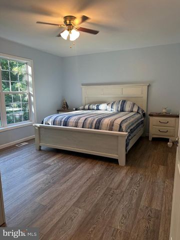 620 W MAIN STREET, Cape May Court House, NJ 08210