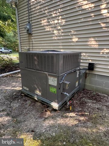 620 W MAIN STREET, Cape May Court House, NJ 08210