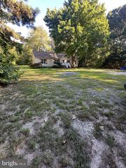 620 W MAIN STREET, Cape May Court House, NJ 08210