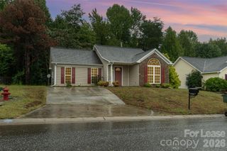 2716 Rabbit Ridge Drive, Bessemer City, NC 28016