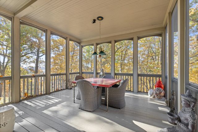 9290 W TERRAPIN HILLS RD RD, Columbia, MO 65203