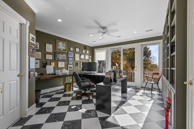 9290 W TERRAPIN HILLS RD RD, Columbia, MO 65203