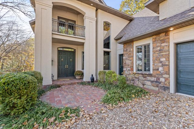 9290 W TERRAPIN HILLS RD RD, Columbia, MO 65203