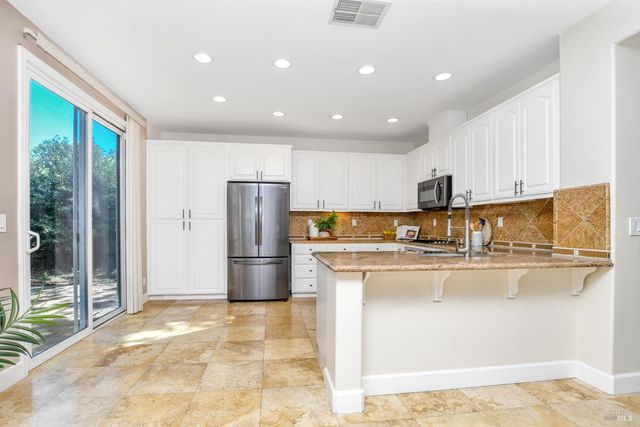 118 REFOSCO Ct, Vacaville, CA 95687