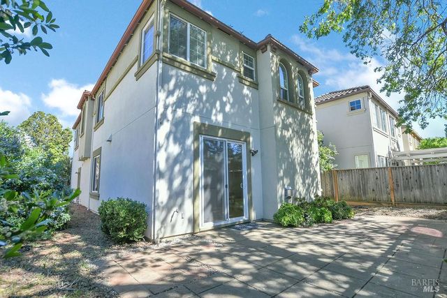 118 REFOSCO Ct, Vacaville, CA 95687