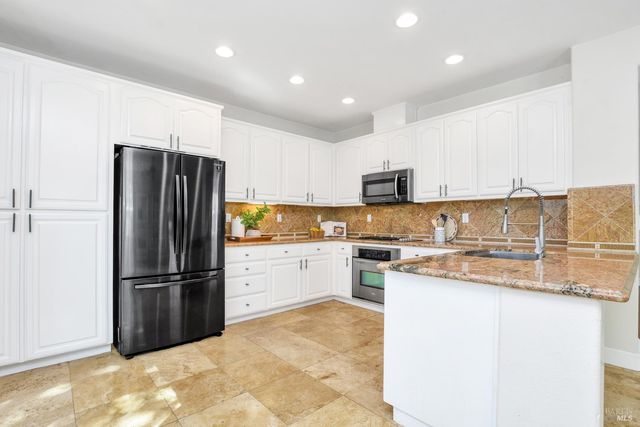 118 REFOSCO Ct, Vacaville, CA 95687