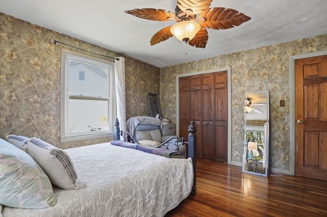 15 Birmingham Road, Worcester, MA 01606