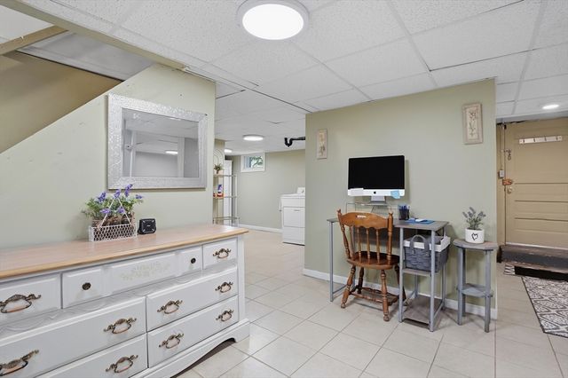 15 Birmingham Road, Worcester, MA 01606