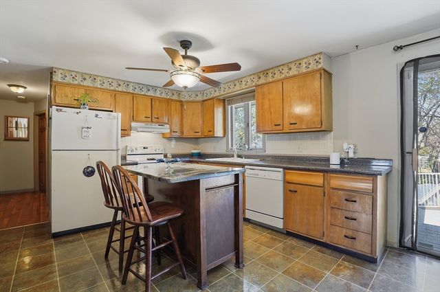 15 Birmingham Road, Worcester, MA 01606