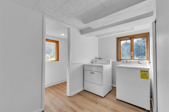 343 Teggerdine Trail, White Lake, MI 48386