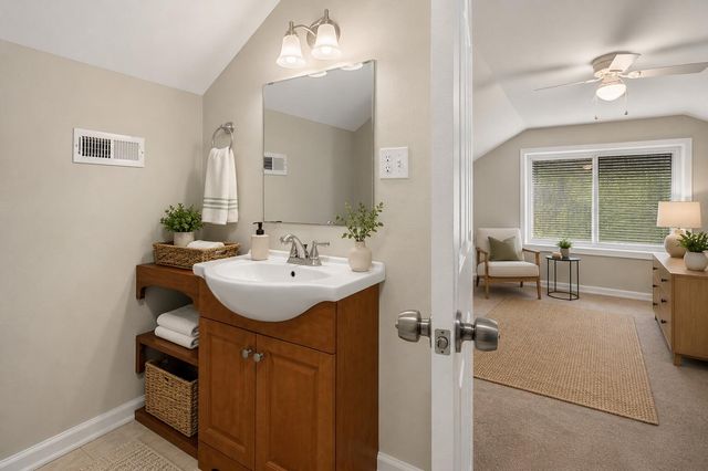 18 Old English Drive, Charleston, SC 29407