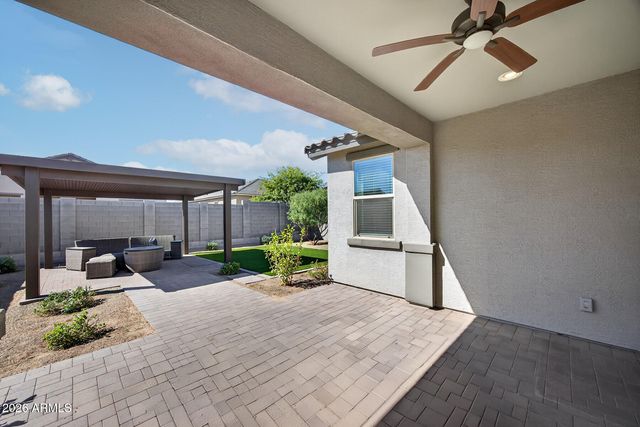 2845 W FAIN Drive, San Tan Valley, AZ 85144