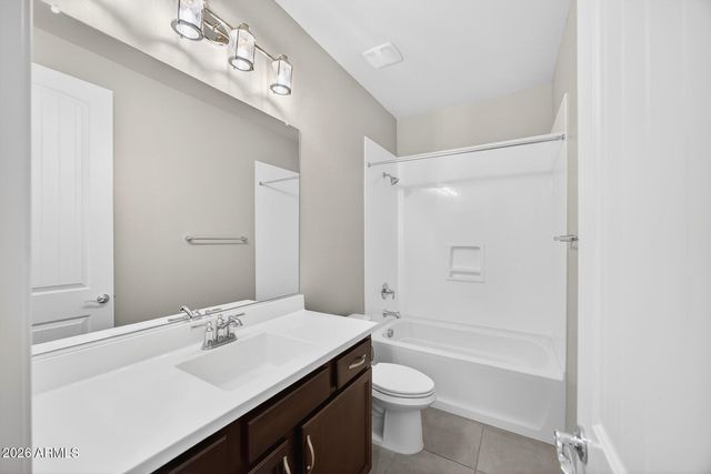 2845 W FAIN Drive, San Tan Valley, AZ 85144