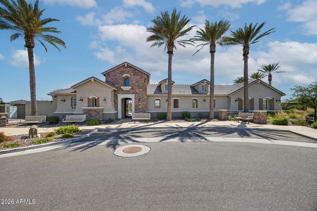 2845 W FAIN Drive, San Tan Valley, AZ 85144