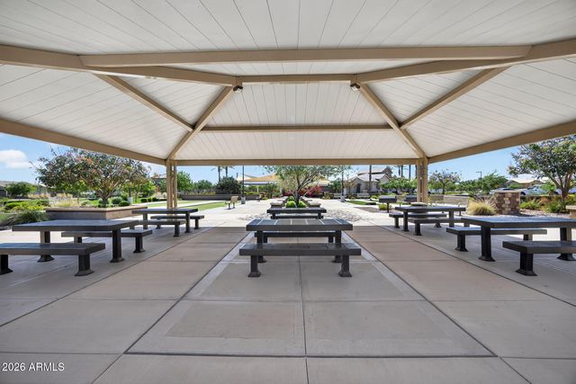 2845 W FAIN Drive, San Tan Valley, AZ 85144