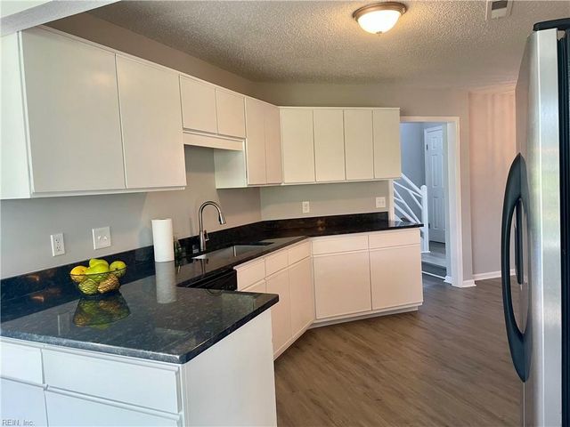 4919 Cypress Point CIR, Virginia Beach, VA 23455