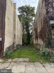 2335 N 31ST ST, Philadelphia, PA 19132