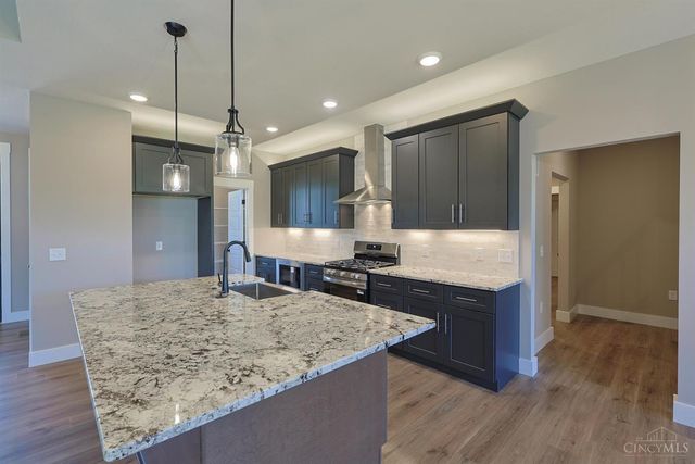 2795 Venice Crossing Drive, Ross Twp, OH 45013