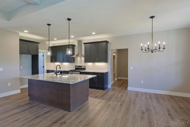 2795 Venice Crossing Drive, Ross Twp, OH 45013
