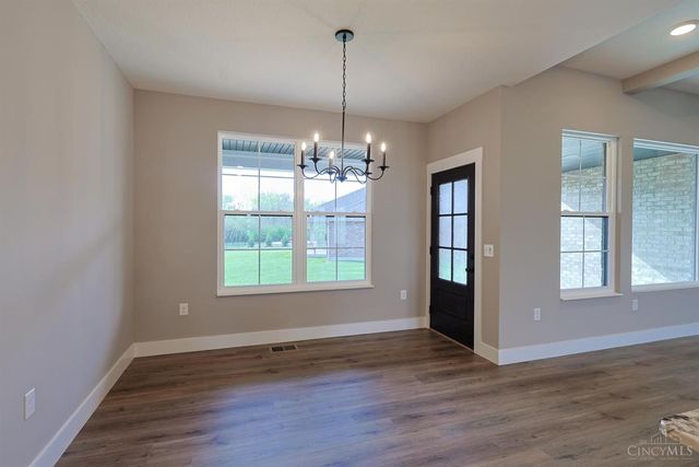 2795 Venice Crossing Drive, Ross Twp, OH 45013