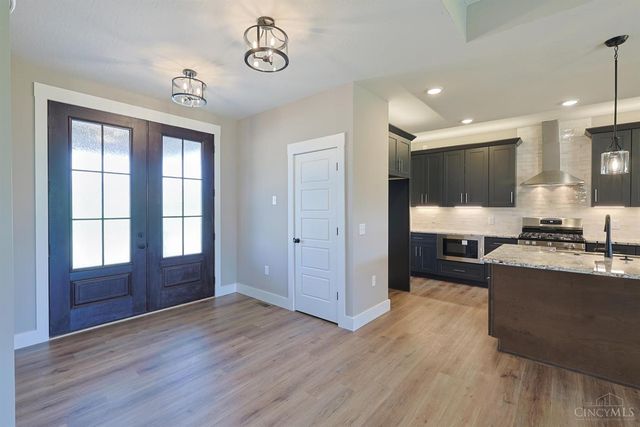 2795 Venice Crossing Drive, Ross Twp, OH 45013