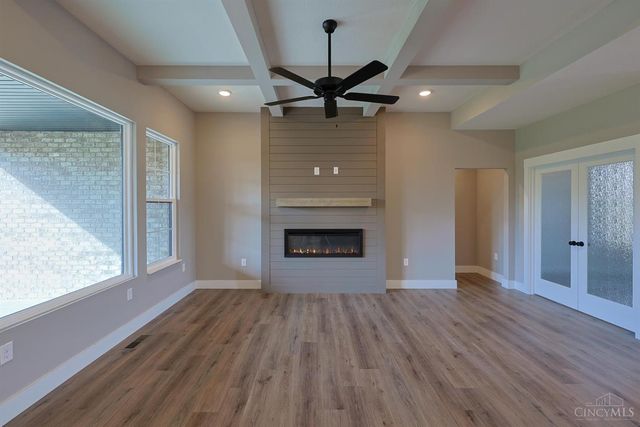 2795 Venice Crossing Drive, Ross Twp, OH 45013