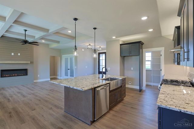 2795 Venice Crossing Drive, Ross Twp, OH 45013