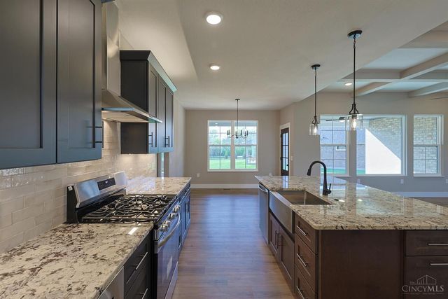 2795 Venice Crossing Drive, Ross Twp, OH 45013