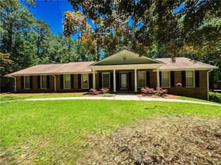 2571 Victory Drive, Douglasville, GA 30135