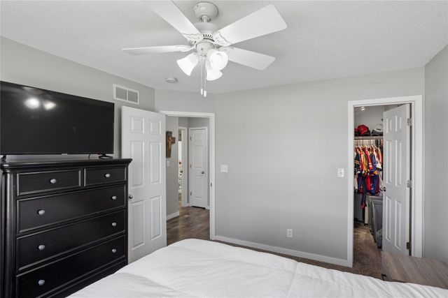 8733 Hanworth Drive, Johnston, IA 50131