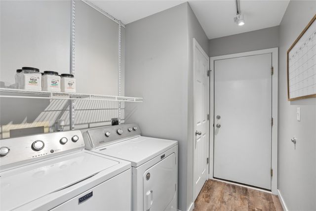 8733 Hanworth Drive, Johnston, IA 50131