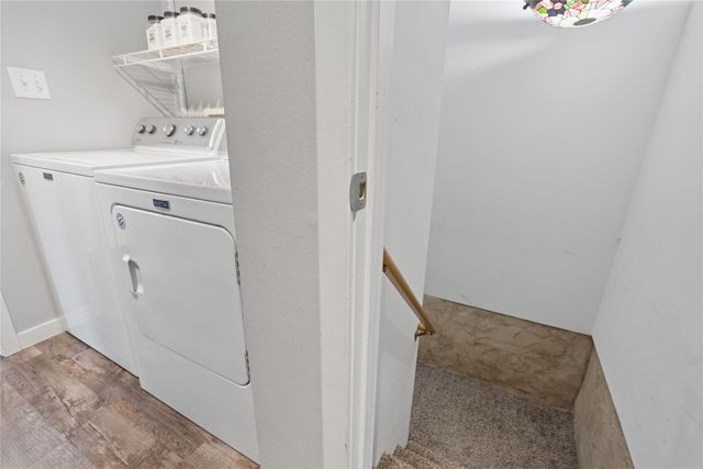 8733 Hanworth Drive, Johnston, IA 50131